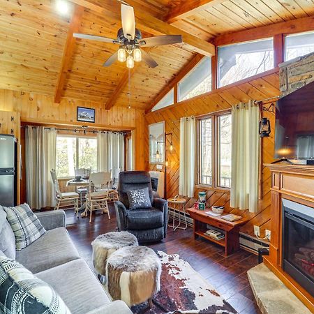 Rustic Newland Cabin With Deck By Lake And Trails! Εξωτερικό φωτογραφία