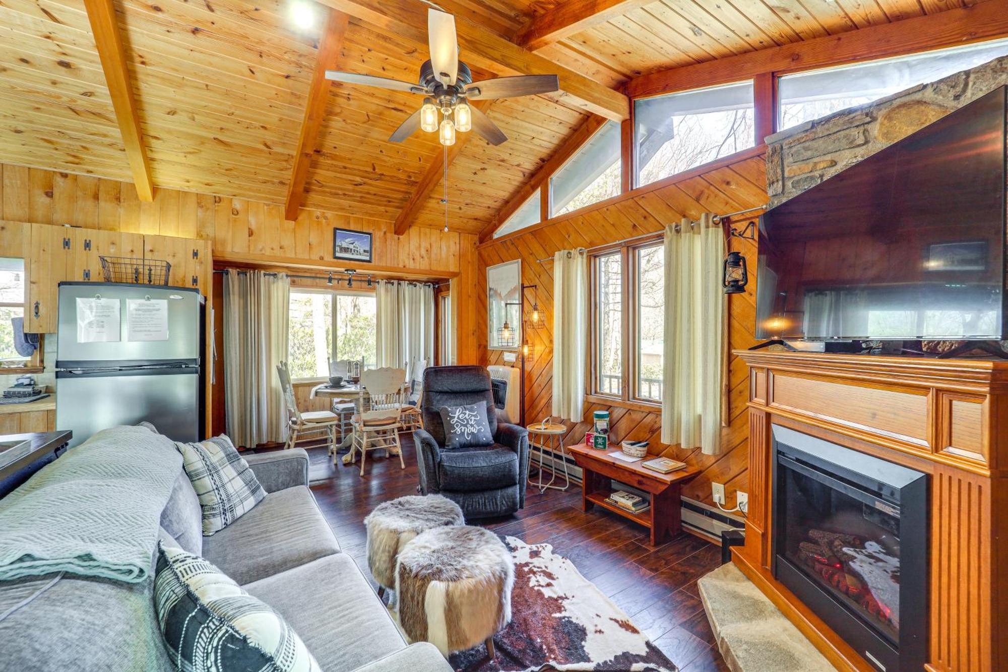 Rustic Newland Cabin With Deck By Lake And Trails! Εξωτερικό φωτογραφία